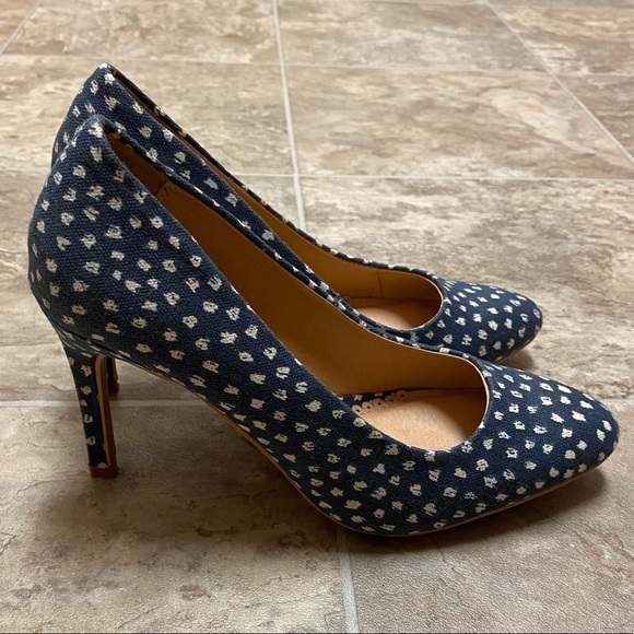 LOFT Shoes - Loft Polka Dot Heels Size 5